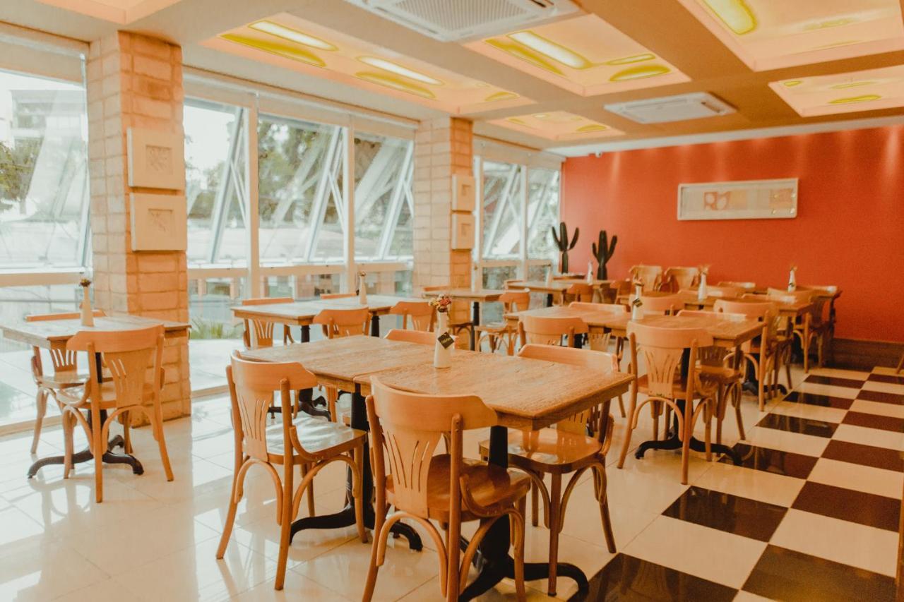 Hotel Habitare Nova Friburgo Buitenkant foto